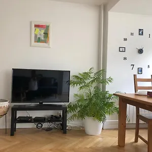 Comfortable And Cosy 3 Beds-city Center Warsaw