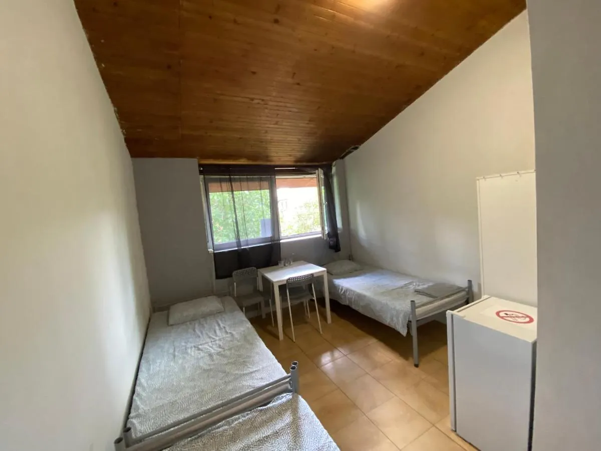 Homestay Pokoje Warszawa Modlinska 267 No 2